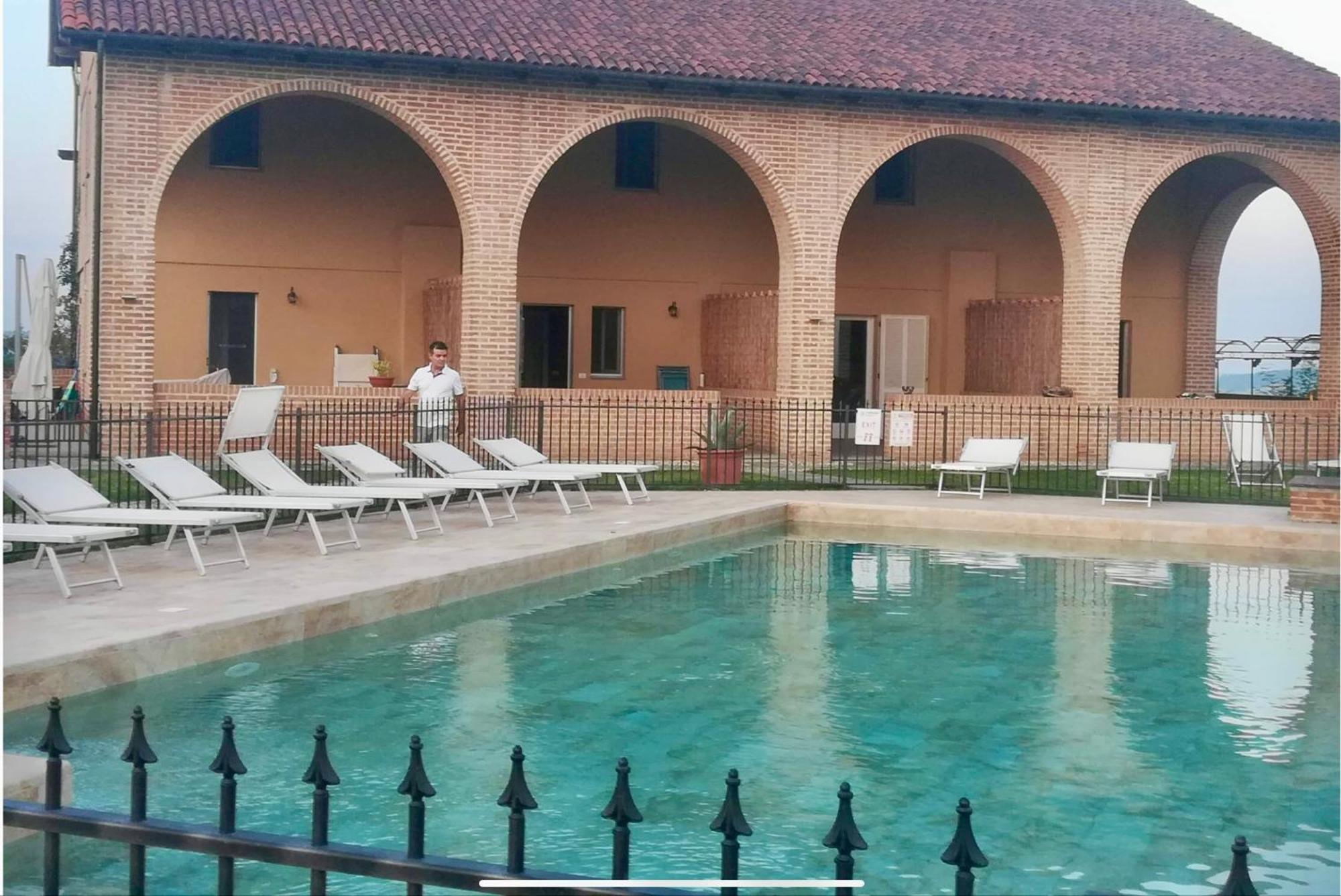 Villa Tormalina Rosa Presso La Bordona Vignale Exterior foto